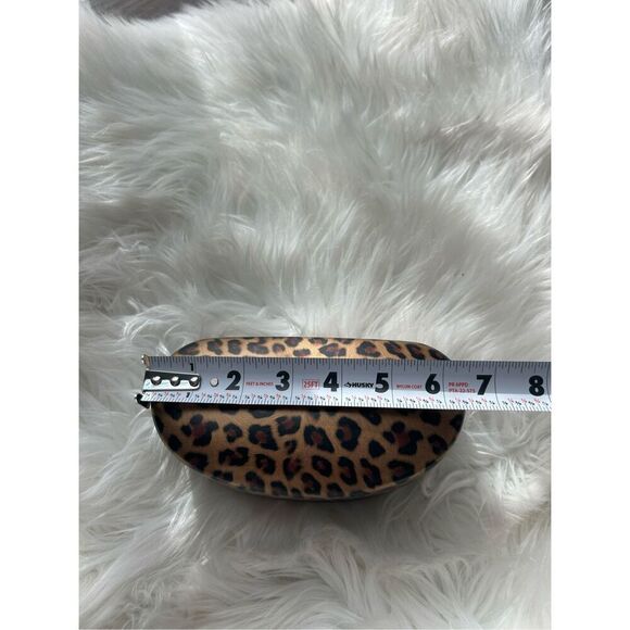 GUESS Hard Shell Clamshell Case Eyeglass Glasses Leopard Cheetah Animal Print - Picture 6 of 6